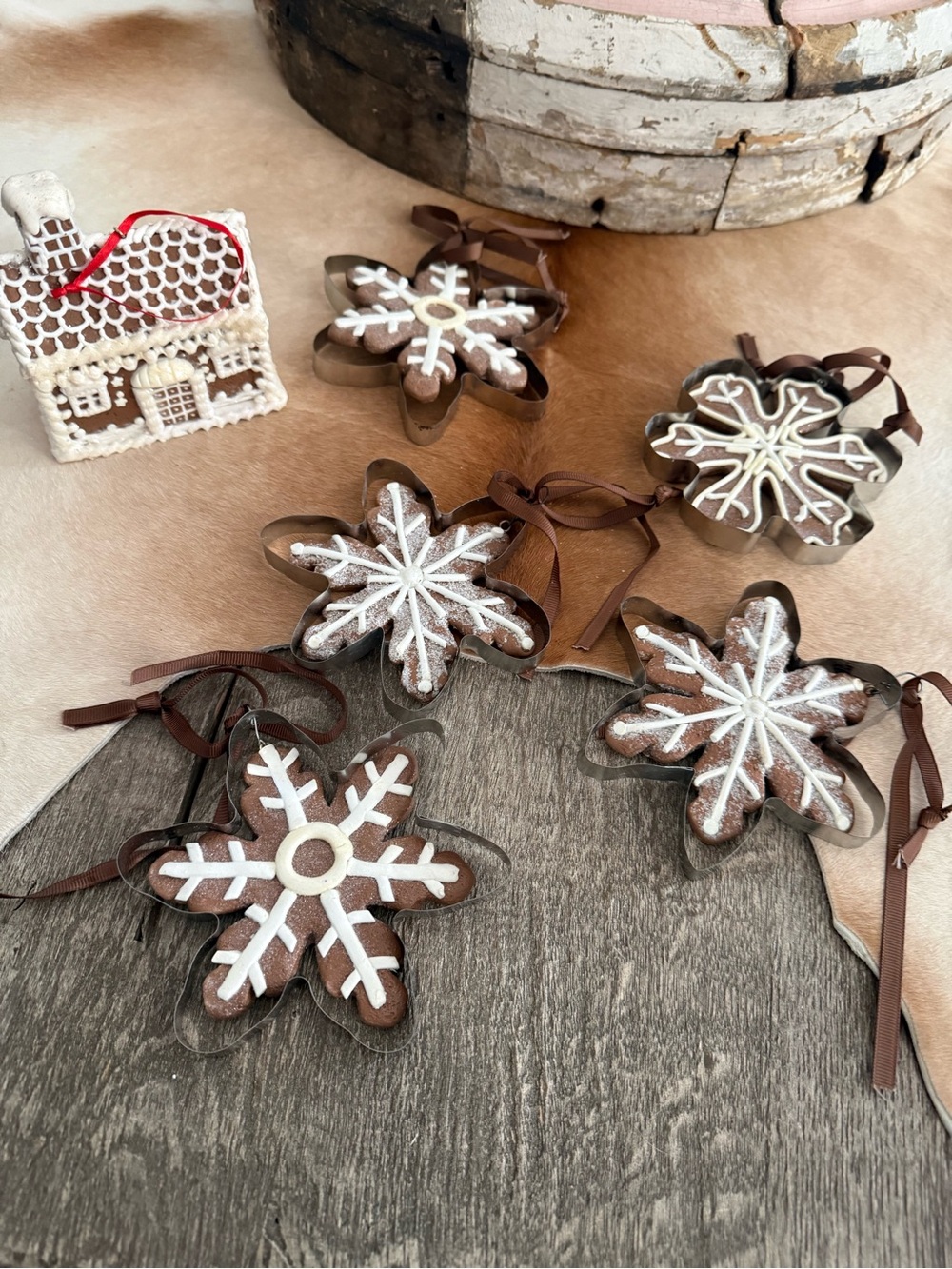 Bundle of 6 Gingerbread Ornaments